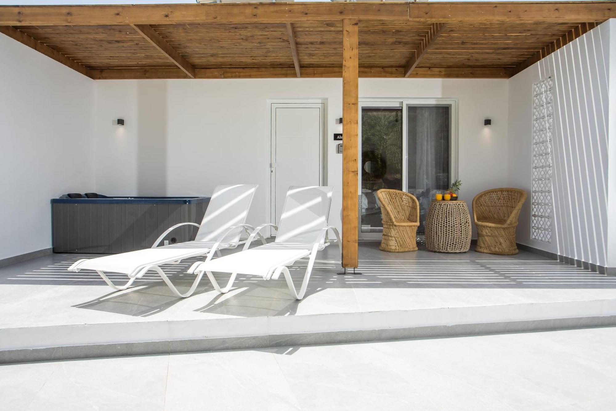 Calma Luxury Studios & Suites Faliraki Esterno foto