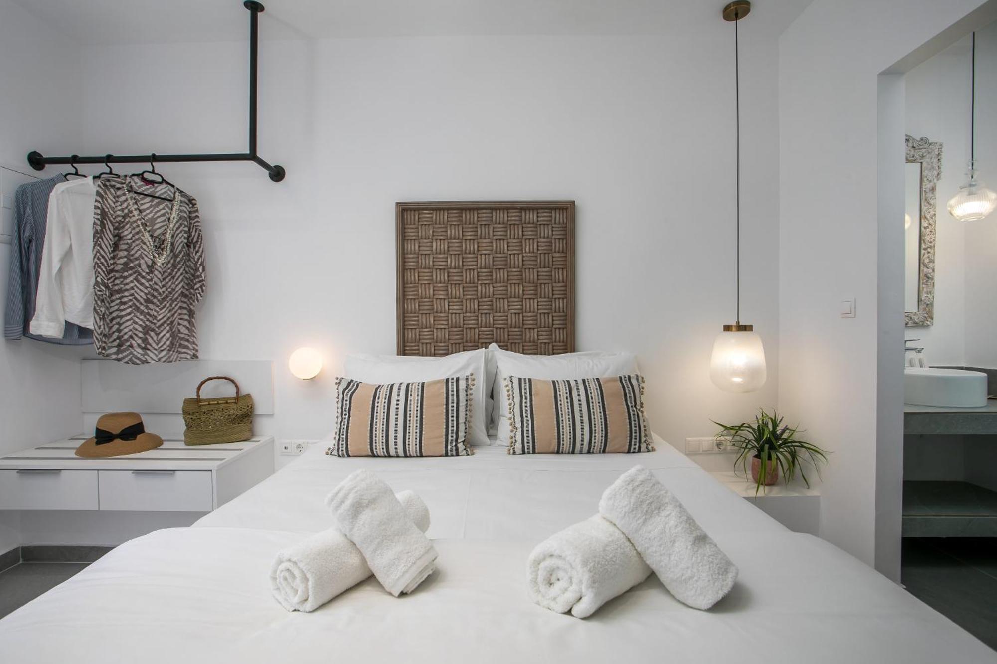 Calma Luxury Studios & Suites Faliraki Esterno foto