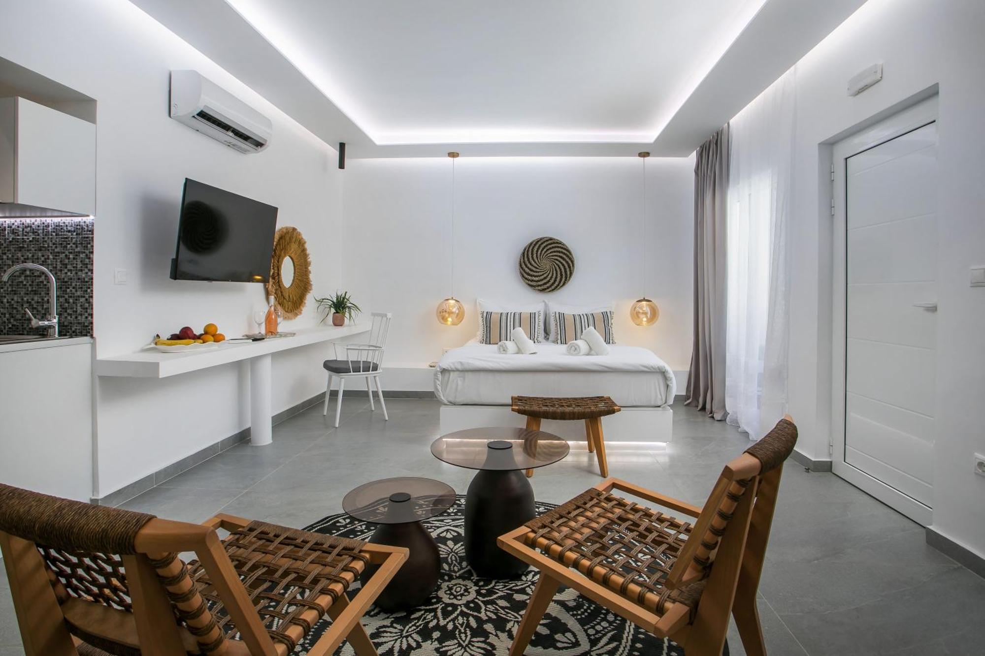 Calma Luxury Studios & Suites Faliraki Esterno foto