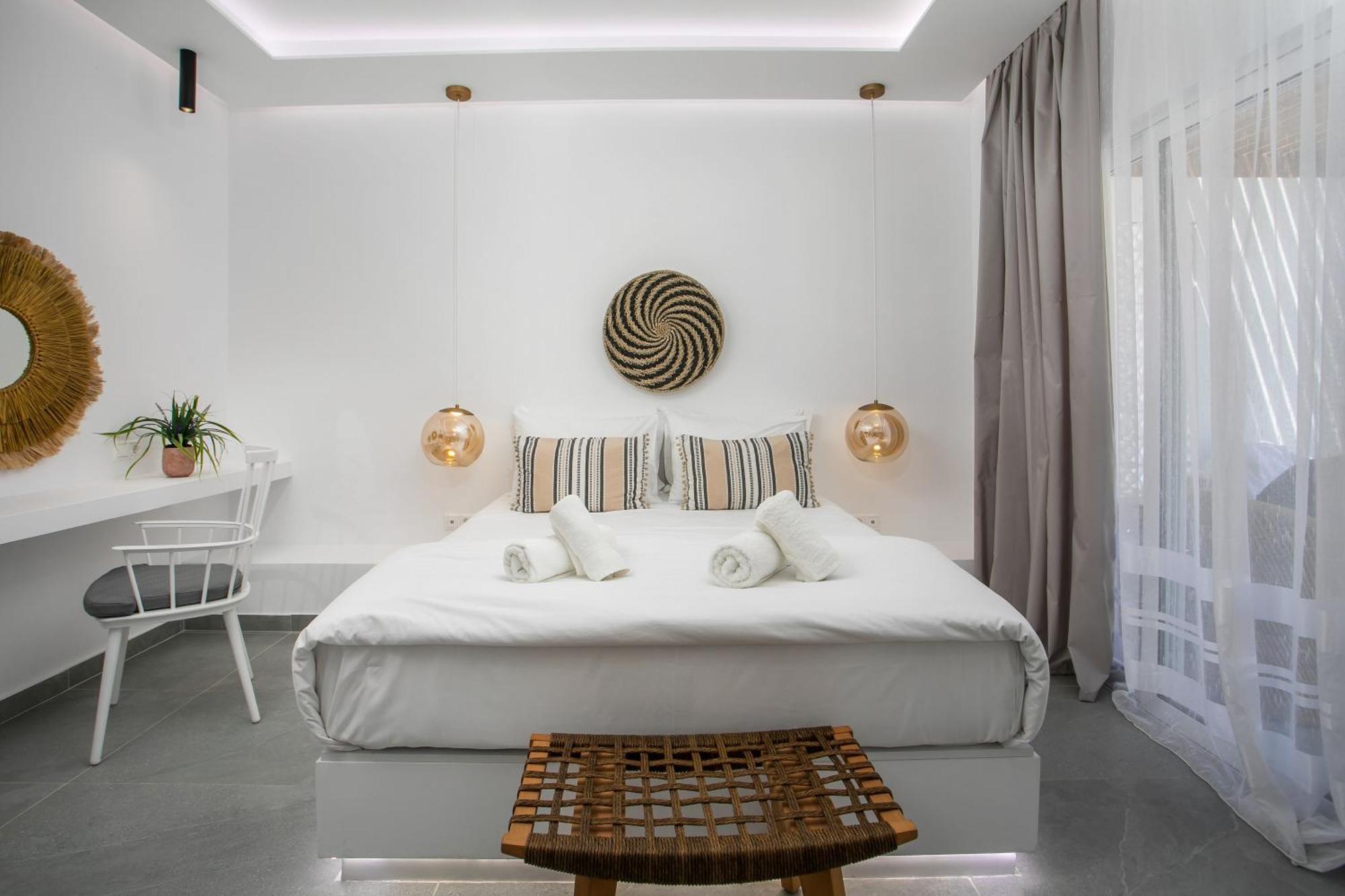 Calma Luxury Studios & Suites Faliraki Esterno foto