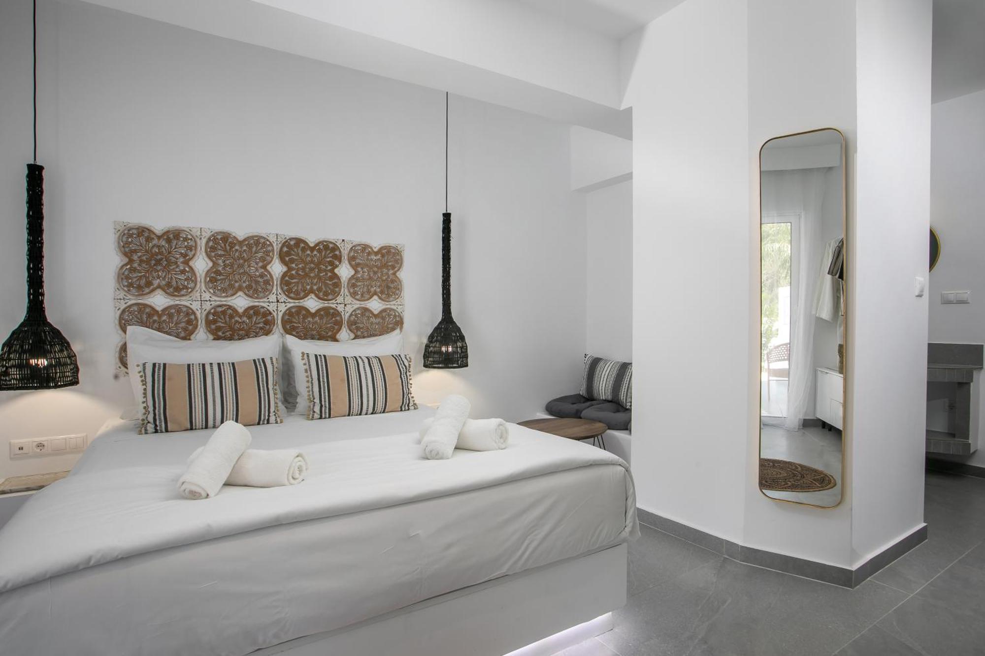 Calma Luxury Studios & Suites Faliraki Esterno foto