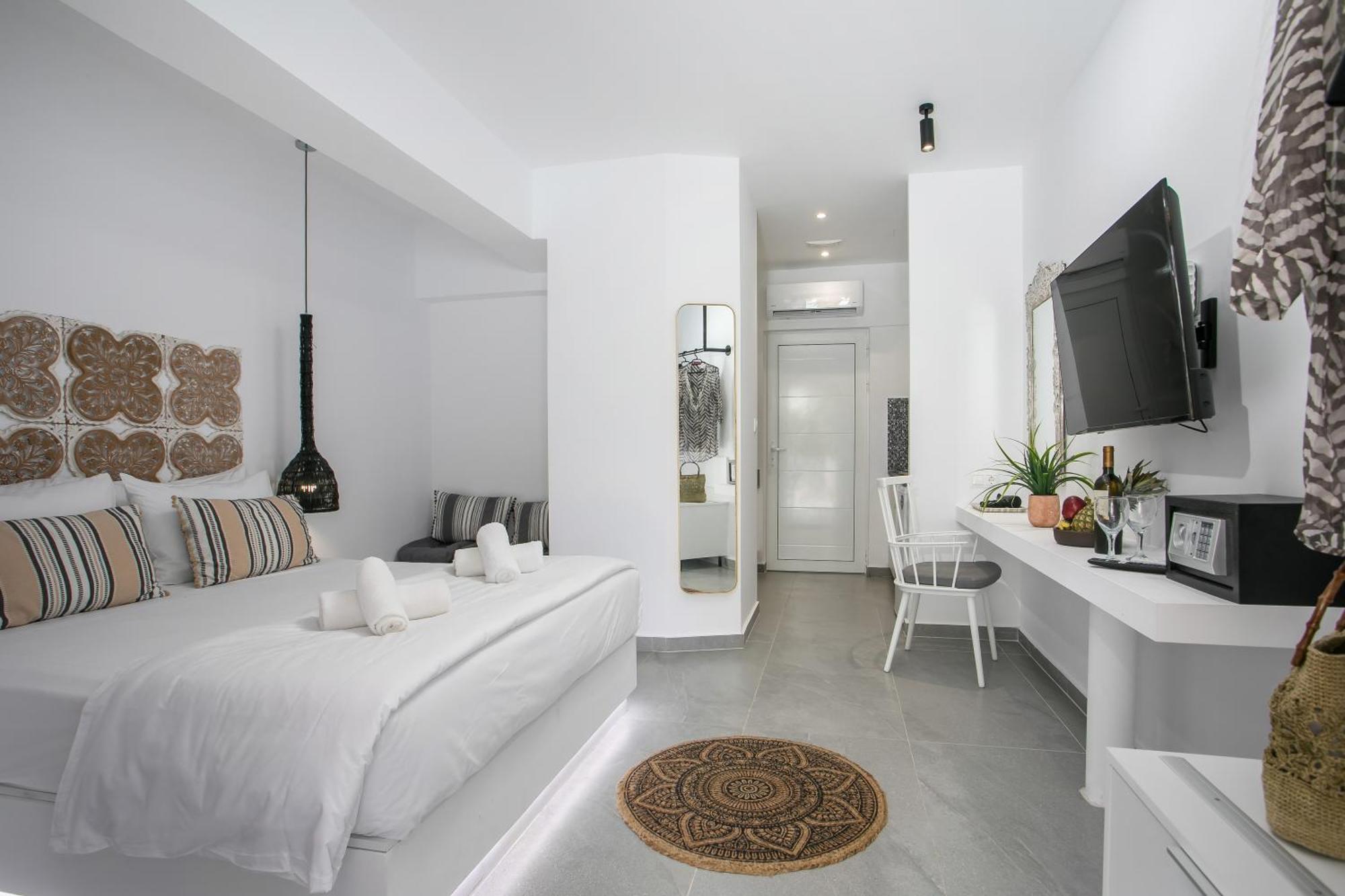 Calma Luxury Studios & Suites Faliraki Esterno foto